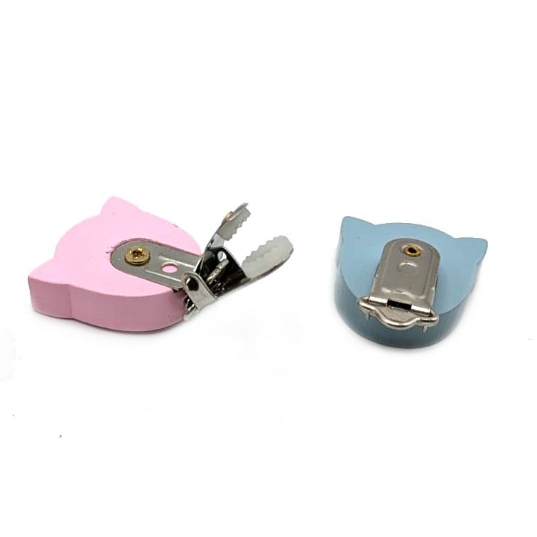 Pinza chupetero de madera gato - imagen detalle 8079