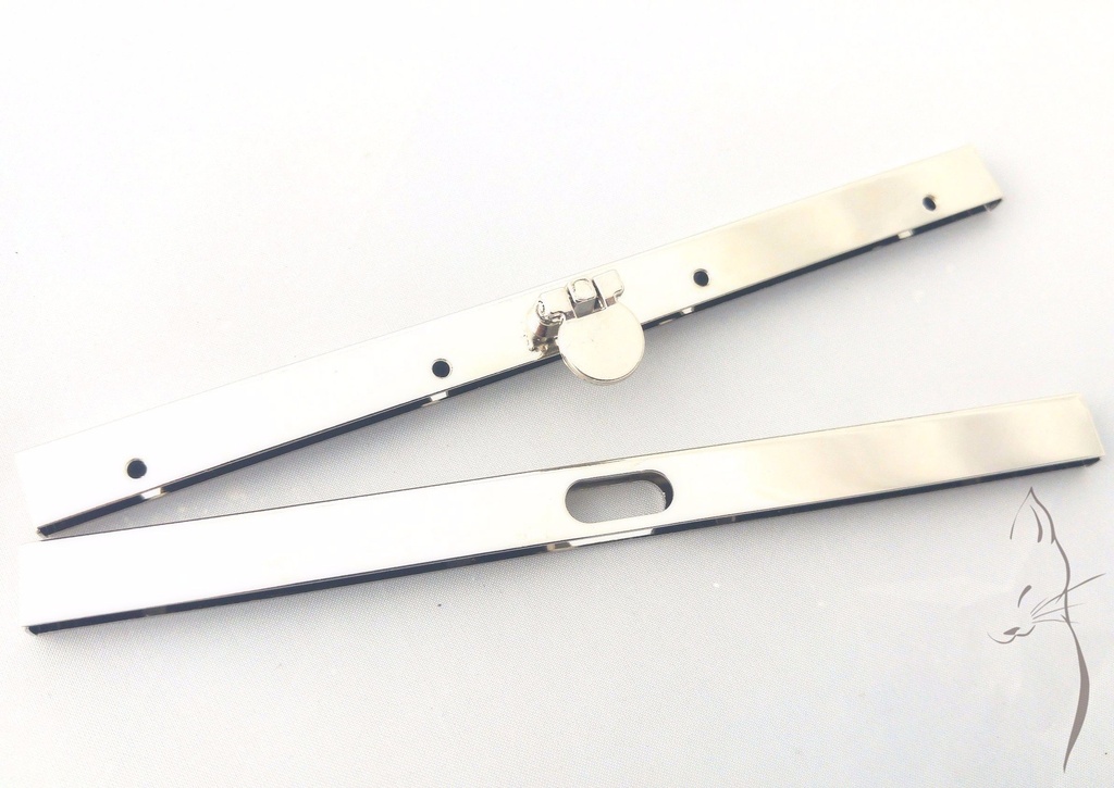[boquillacofre12cm] Boquilla pequeña recta tipo cofre para carteras y clutch