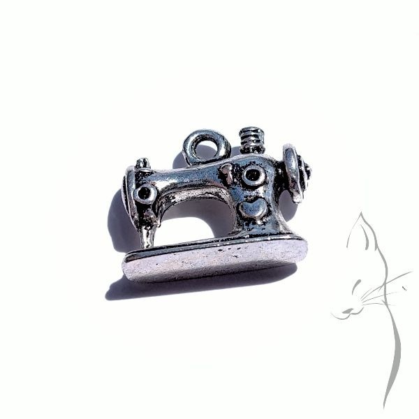 [minimaquina3D] Máquina de coser miniatura 3D